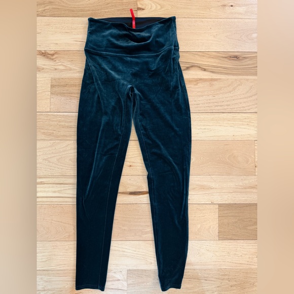 SPANX Pants - Spanx size large leggings